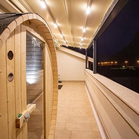Sky Penthouse Old Bridge With Sauna And Jacuzzi โมสตาร์ ภายนอก รูปภาพ